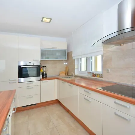 Appartamento Luxury Penthouse With Private Garden And Seaview
