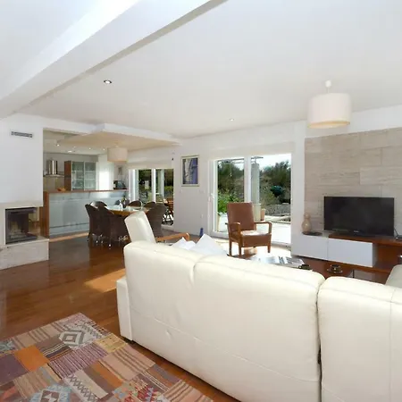 Appartamento Luxury Penthouse With Private Garden And Seaview Podstrana