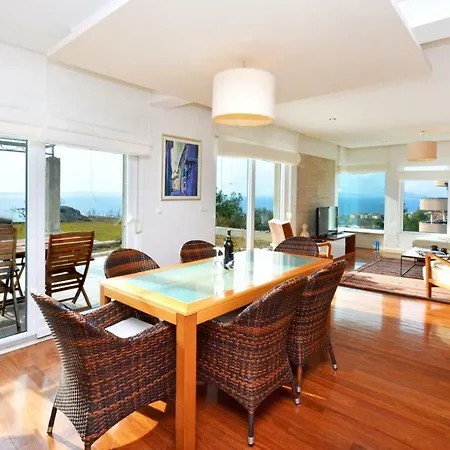 Appartamento Luxury Penthouse With Private Garden And Seaview