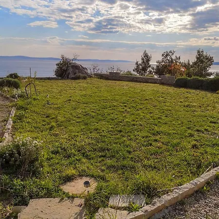 Luxury Penthouse With Private Garden And Seaview Appartamento
